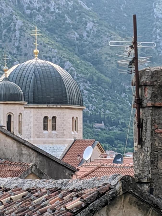 Romantic Rooftop View Hideaway- Old Town Nr 404 Apartment Котор Екстериор снимка